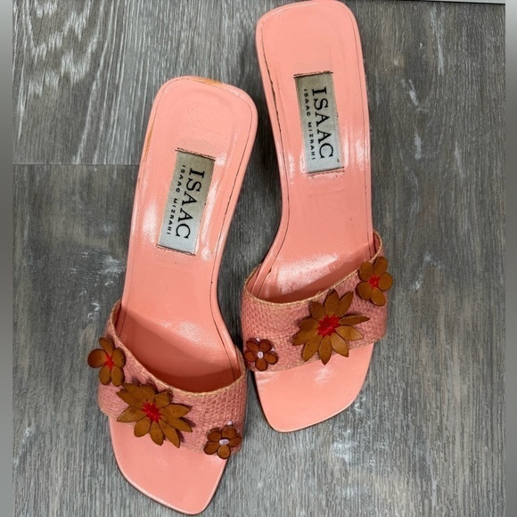 Isaac Mizrahi Floral Appliqué Spring Wicker Weave Pink Peach Sandals Size 6 - Picture 5 of 15